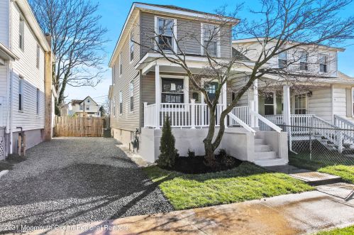 1606 Sewall Ave, Tinton Falls NJ  07712-6310 exterior