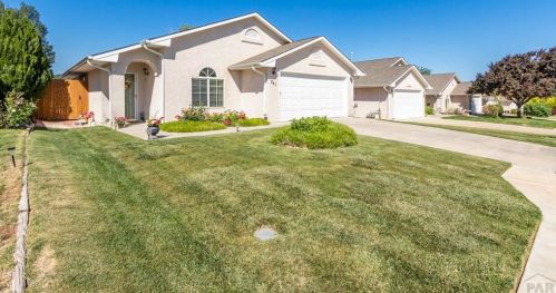 741 Ardath Ln, Pueblo, CO 81005-1482