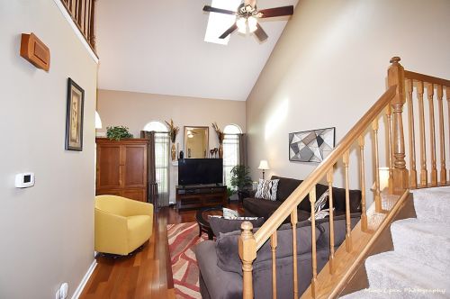 1304 Coldspring Rd, Carol Stream IL  60188-2989 exterior