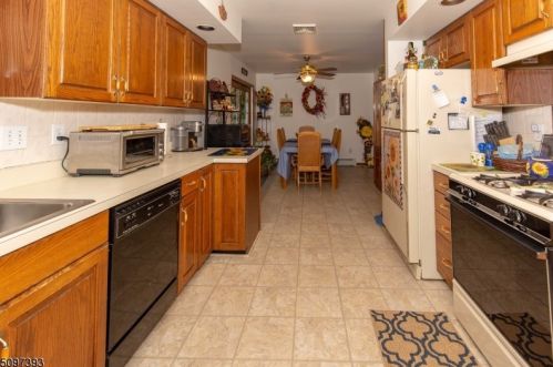 306 Knoll Rd, Fredon, NJ 07860-6749