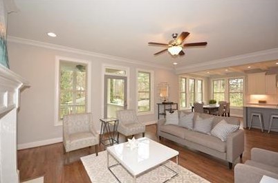 2037 Fairway Cir, Atlanta GA  30319-3824 exterior