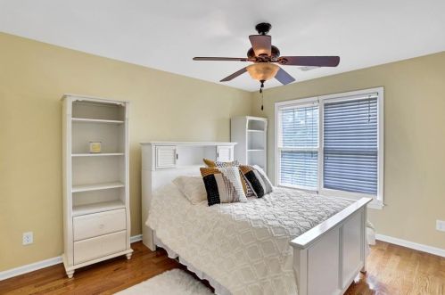 201 Bowen Cir, Atlanta GA  30315-2603 exterior