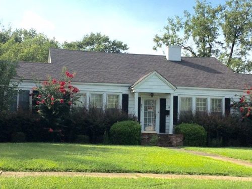 831 Mulberry St, Grange, GA 30434-1477