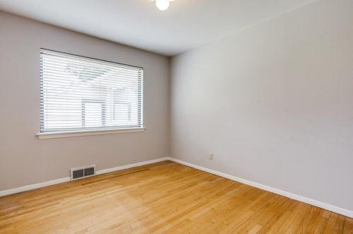 7026 Dalewood Ln, Dallas TX  75214-1809 exterior