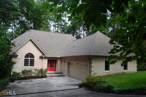 83 Knox Ln, Lavonia, GA 30553-3542