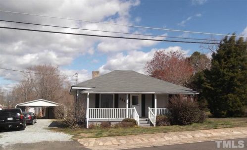 325 Providence Rd, Roxboro, NC 27573-4228