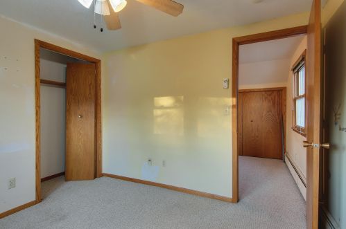 987 Hall Ave, Saint Paul MN  55118-1421 exterior