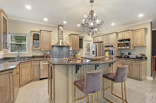 440 Delaware Cir, Lemont IL  60440-1471 exterior