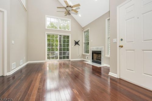 61 La Costa Dr, Annandale, NJ 08801-1664