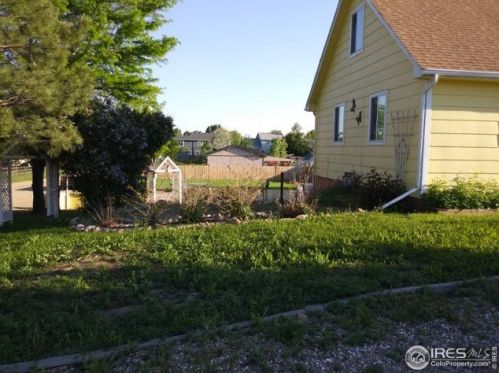866 57th St, Loveland, CO 80538-1279