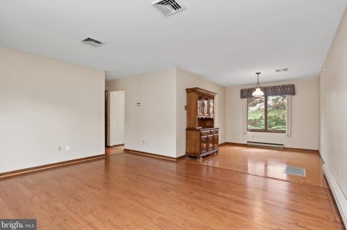 104 Stonehouse Rd, Carlisle PA  17015-7413 exterior