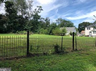 21 Chesney Ave, Trenton, NJ 08638-2863