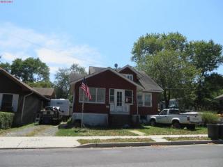78 Center Ave, Leonardo, NJ 07737-1442