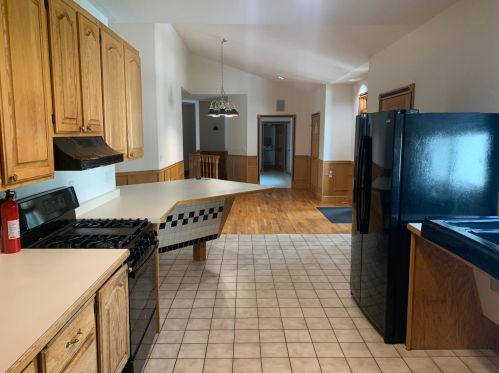 901 Arbor Way, Sauk Rapids, MN 56379-2452