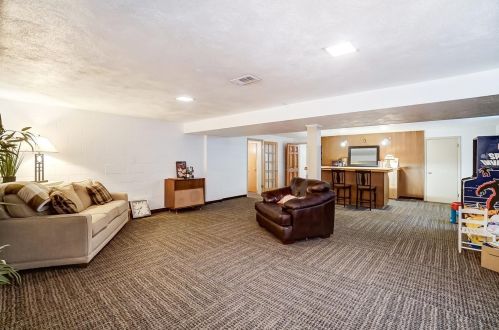3500 Arborcrest Ct, Cincinnati OH  45236-1424 exterior