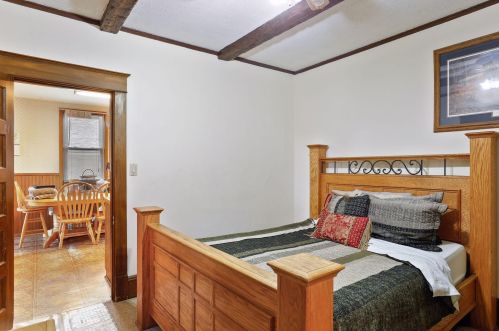 1122 Albemarle St, Saint Paul MN  55117-4415 exterior