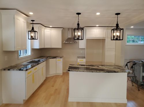 3 Nashua Rd, Pelham, NH 03076-2354