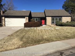 8267 Hunters Hill Dr, Englewood CO  80112-1913 exterior