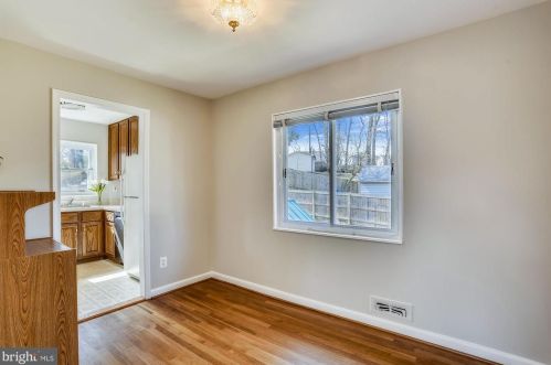 11904 Lafayette Dr, Silver Spring MD 20902-2213 exterior