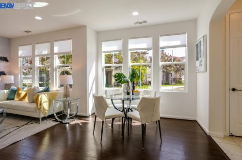 330 Belshaw Dr, Milpitas CA 95035-5472 exterior