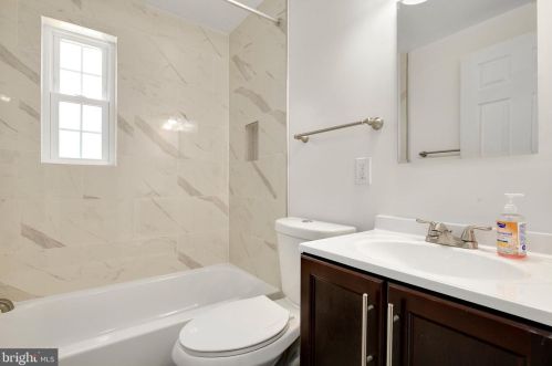 3514 Randolph Rd, Silver Spring MD  20902-1045 exterior