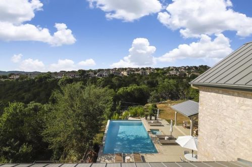 3314 Far View Dr, Austin TX  78730-3303 exterior