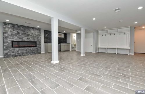 515 Anderson Ave, Wood-Ridge NJ  07075-2309 exterior