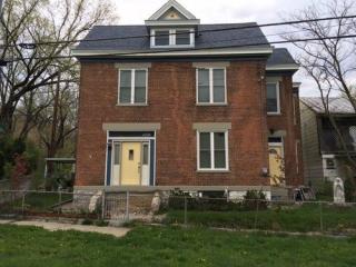 1966 Queen City Ave, Cincinnati OH  45214-1014 exterior