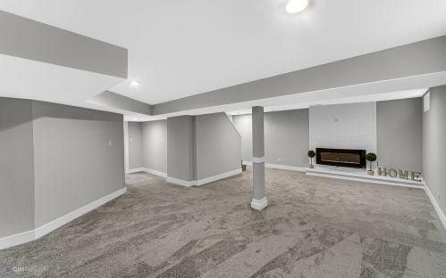 2141 Downey Rd, Homewood IL  60430-3603 exterior