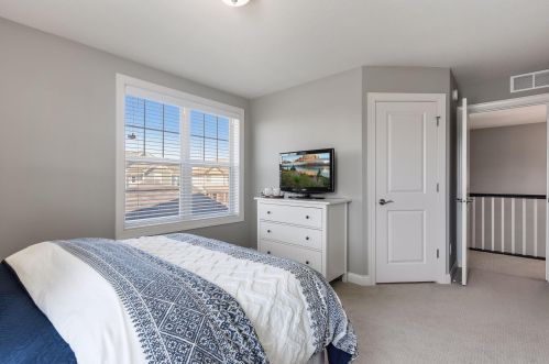 15972 Elmwood Way, Saint Paul MN  55124-4250 exterior