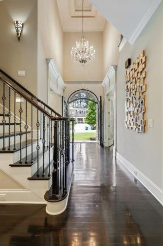 2292 Meadowvale Dr, Atlanta GA  30345-3543 exterior