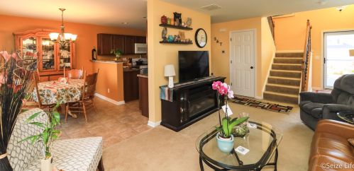585 Vine St, Pingree Grove IL  60140-5621 exterior