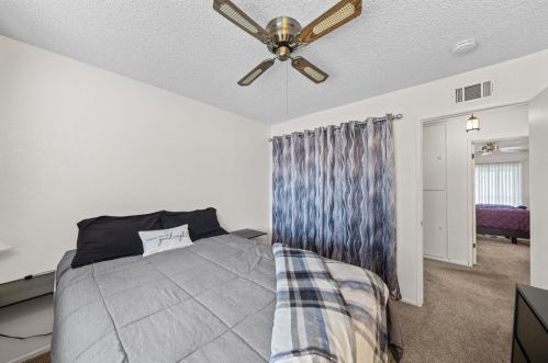 9479 Stirrup St, Riverside CA  92509-4960 exterior