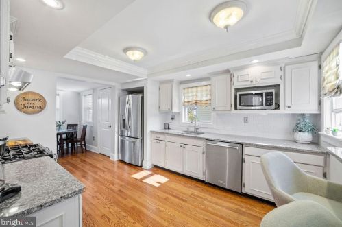 105 Ellis St, Tavistock NJ 08033-1826 exterior