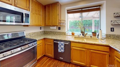 1025 Jasmine St, Redlands CA  92374-4925 exterior