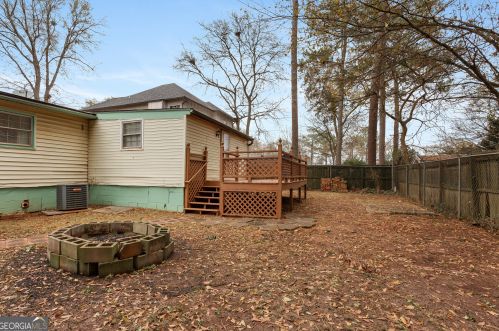 719 Hamilton Ave, Atlanta GA  30344-4144 exterior
