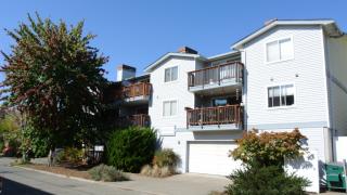 7000 Cleopatra Pl, Seattle, WA 98117-4959