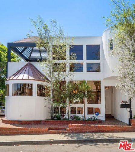 3013 Poinsettia Ave, Manhattan Beach, CA 90266-2406