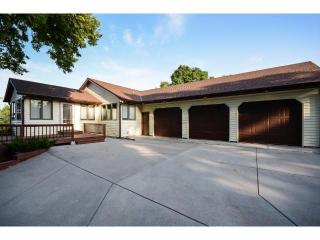 1701 Shorewood Ln, Orono, MN 55364-1312