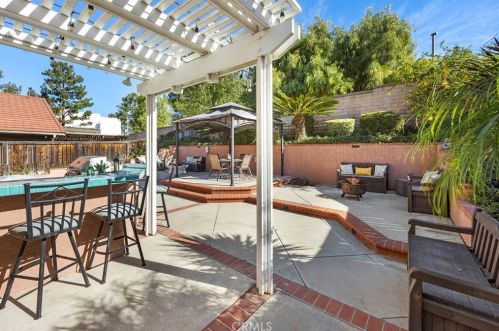 8192 Kennedy Rd, Anaheim CA  92808-2212 exterior