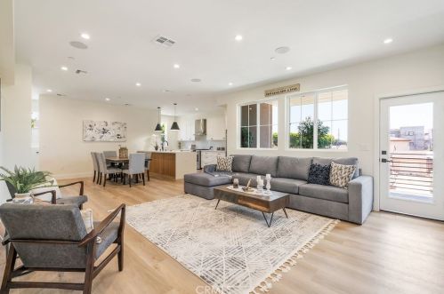 20627 Denker Ave, Torrance, CA 90501-1921
