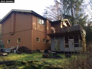351 Knudson Cove Rd, Ketchikan, AK 99901-8948