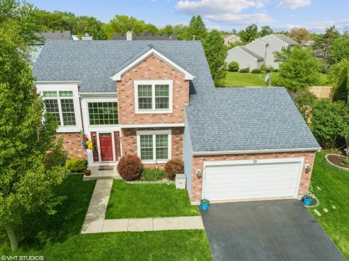 5 Kurt Ct, Barrington Hills, IL 60156