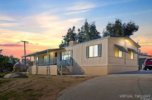 510 Shawnee Rd, Perris, CA 92570-1769