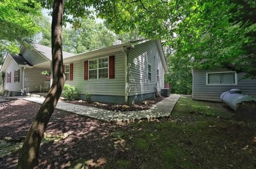 80 Acacia Ct, Ellijay, GA 30540-5869