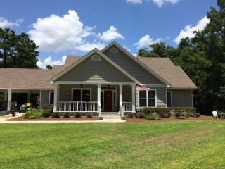 295 Field Creek Cir, Waverly, GA 31565-2517