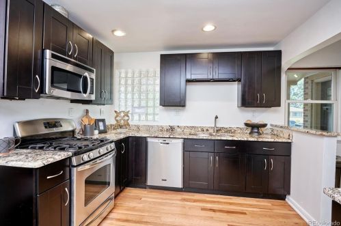 2670 Logan St, Denver CO  80210-4428 exterior