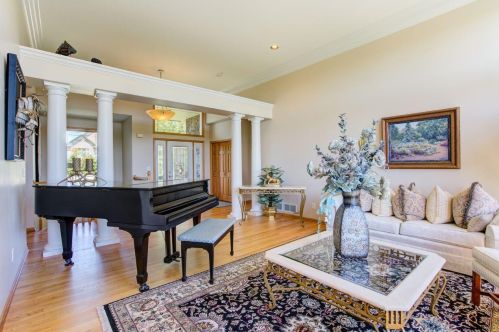 2737 Eagle Valley Dr, Saint Paul MN  55129-4224 exterior