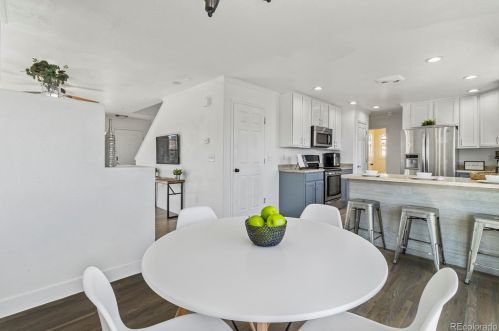 4824 Eaton Park Way, Aurora CO 80016-5926 exterior