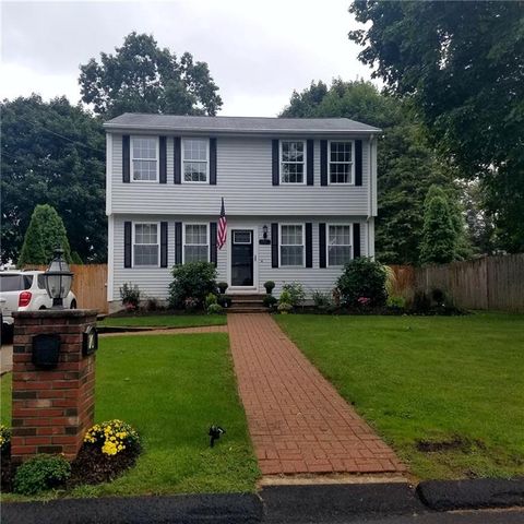 76 Paine St, Warwick, RI 02889-6219